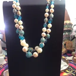 #25 - Vamp Peacock Listing