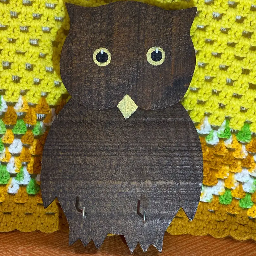 Wooden Owl Key Rack Wall Decor