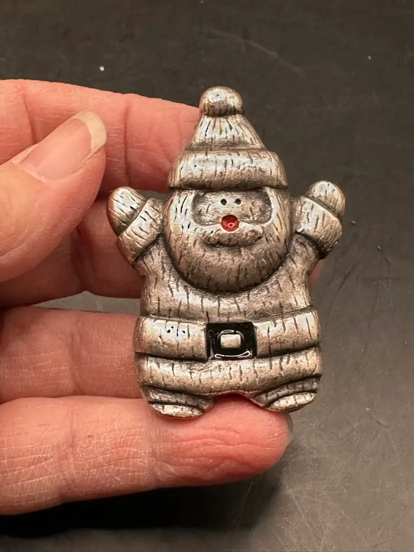 Vintage Santa Pin Brooch Pewter Tone Christmas