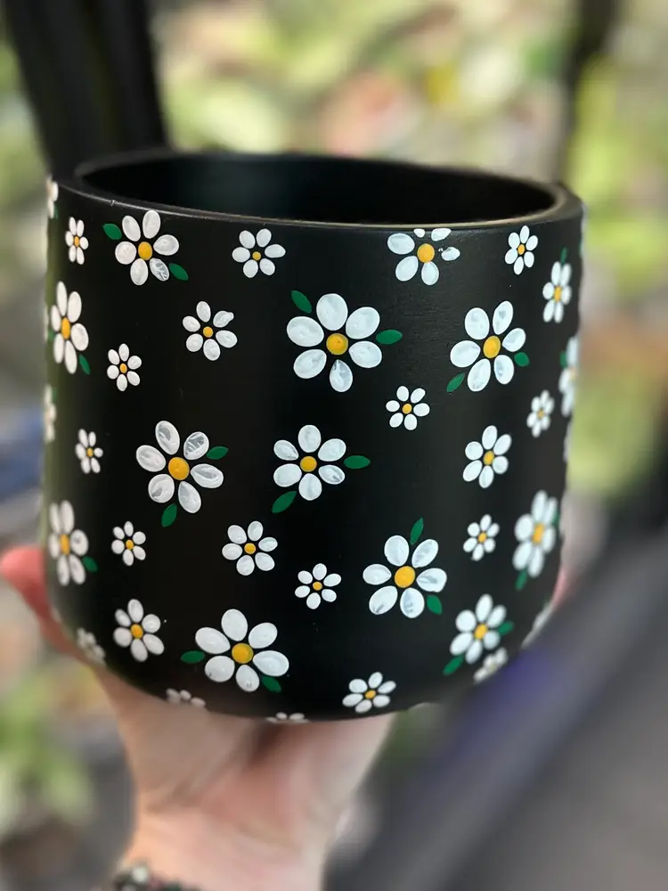 #01 Choose Your Size Daisy Pot
