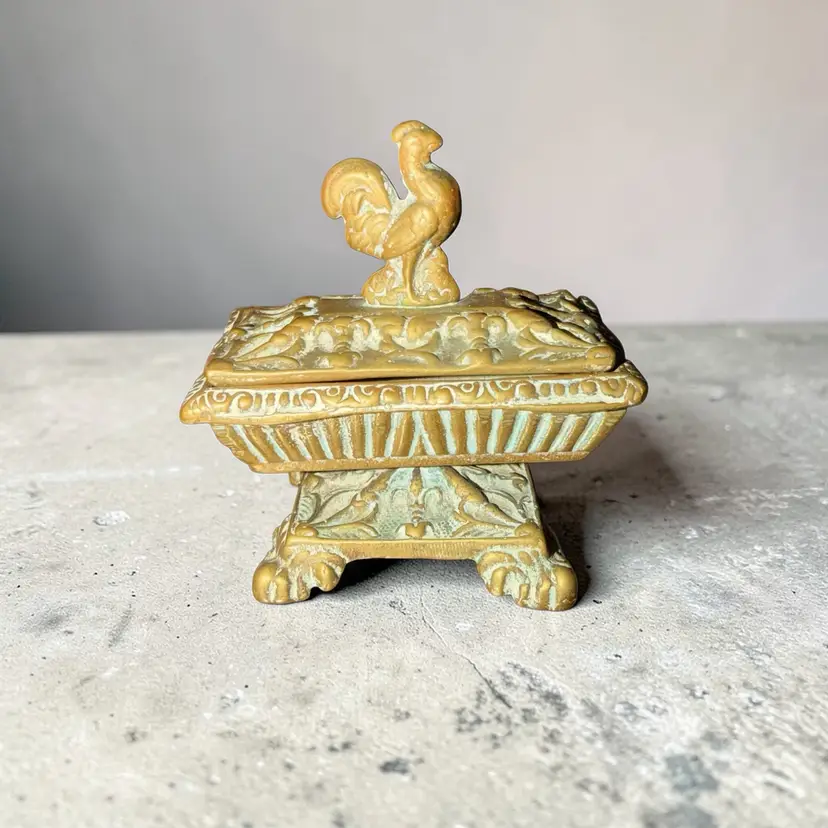 Antique Figural Brass Rooster Lidded Box Victorian Style Desk Trinket Box Patina