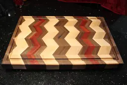 Edge - Chevron Vertical