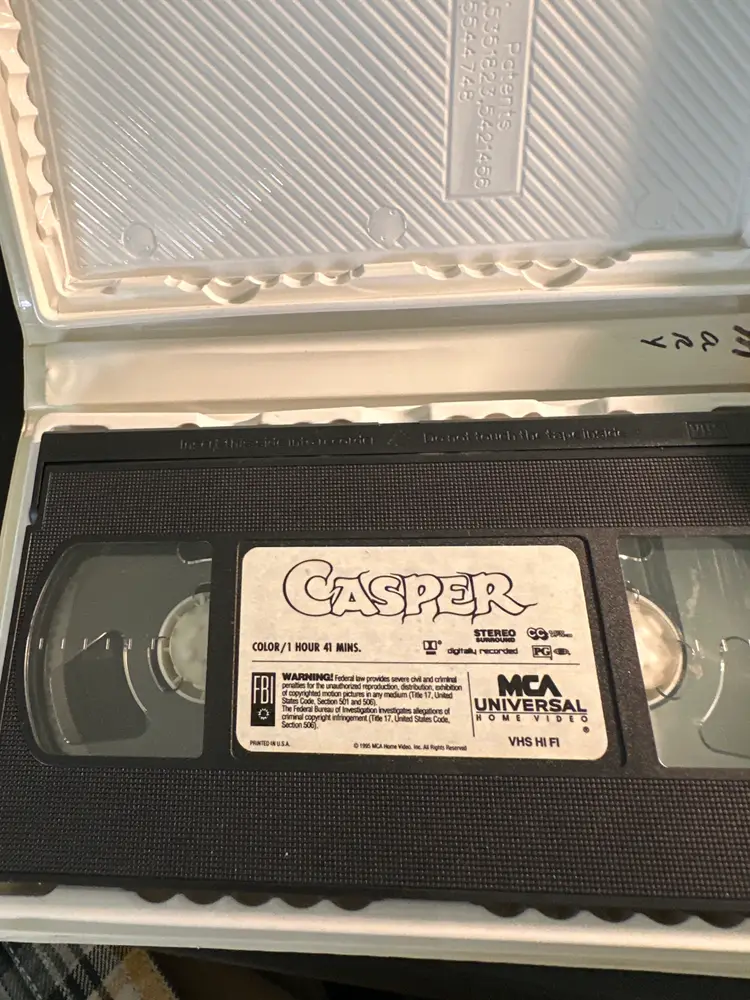 Vintage Casper (1995) VHS Tape - A Spirited Family Classic!