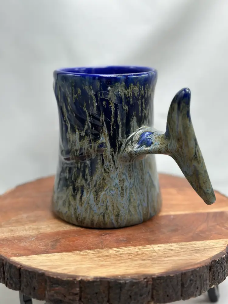 Vintage Doug Wylie Whale Large Mug 1981 Ronnie's Ceramic Company Original USA San Francisco