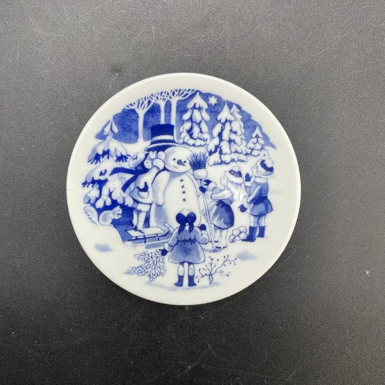 Miniature Royal Copenhagen The Snowman Plate Children's Christmas Collection VTG