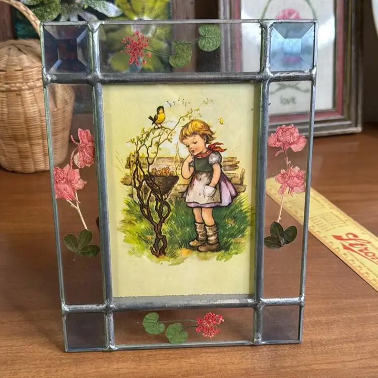 Vintage Pressed Flower Glass Frame