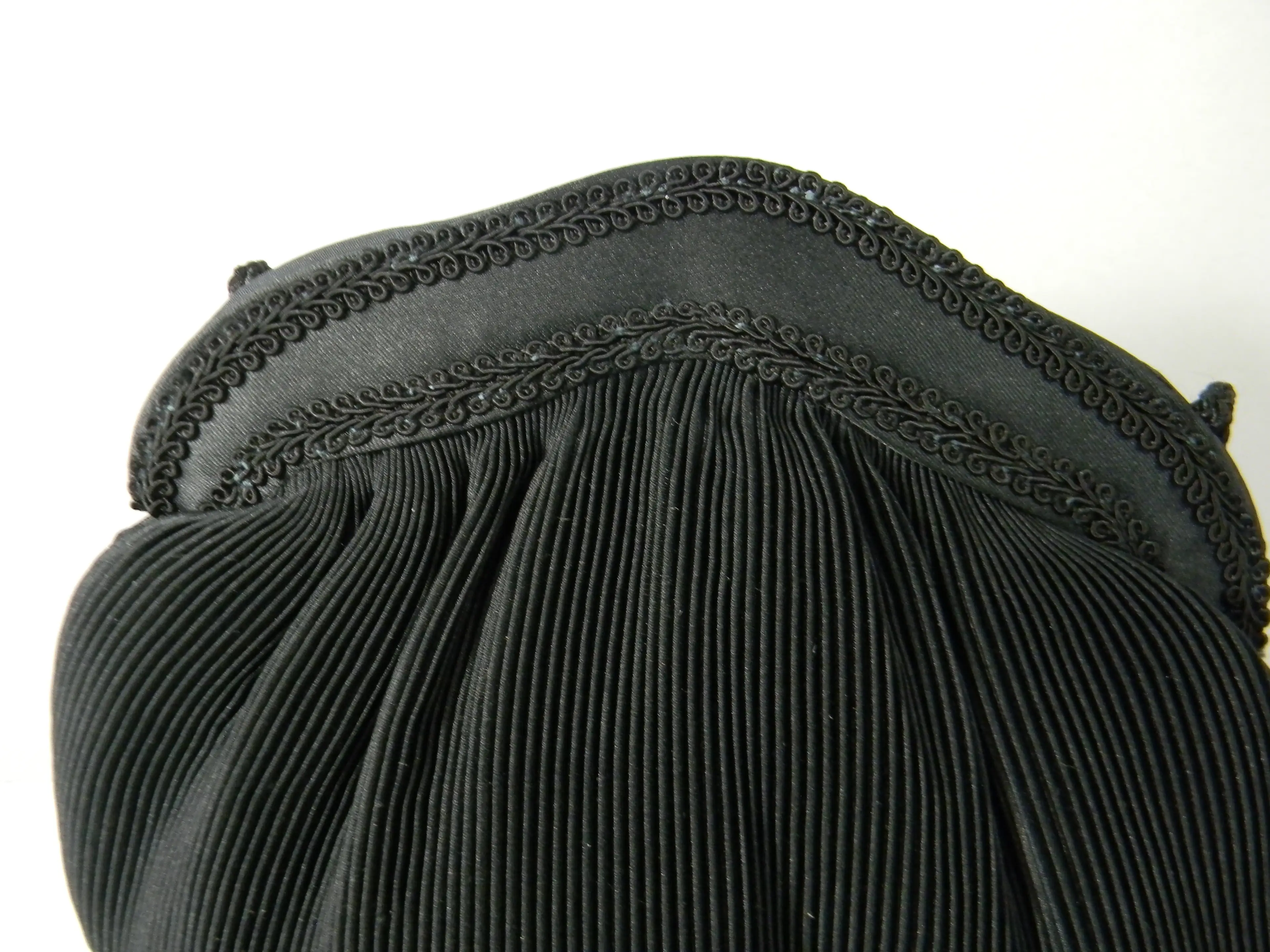 Image 4 of 9