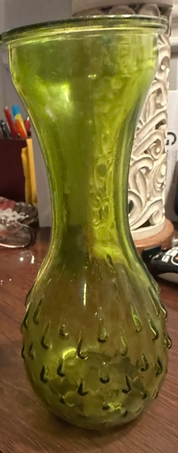 VTG Mid Century Modern Emerald Green Teardrop Hobnail Pressed Glass Vase 8.5"