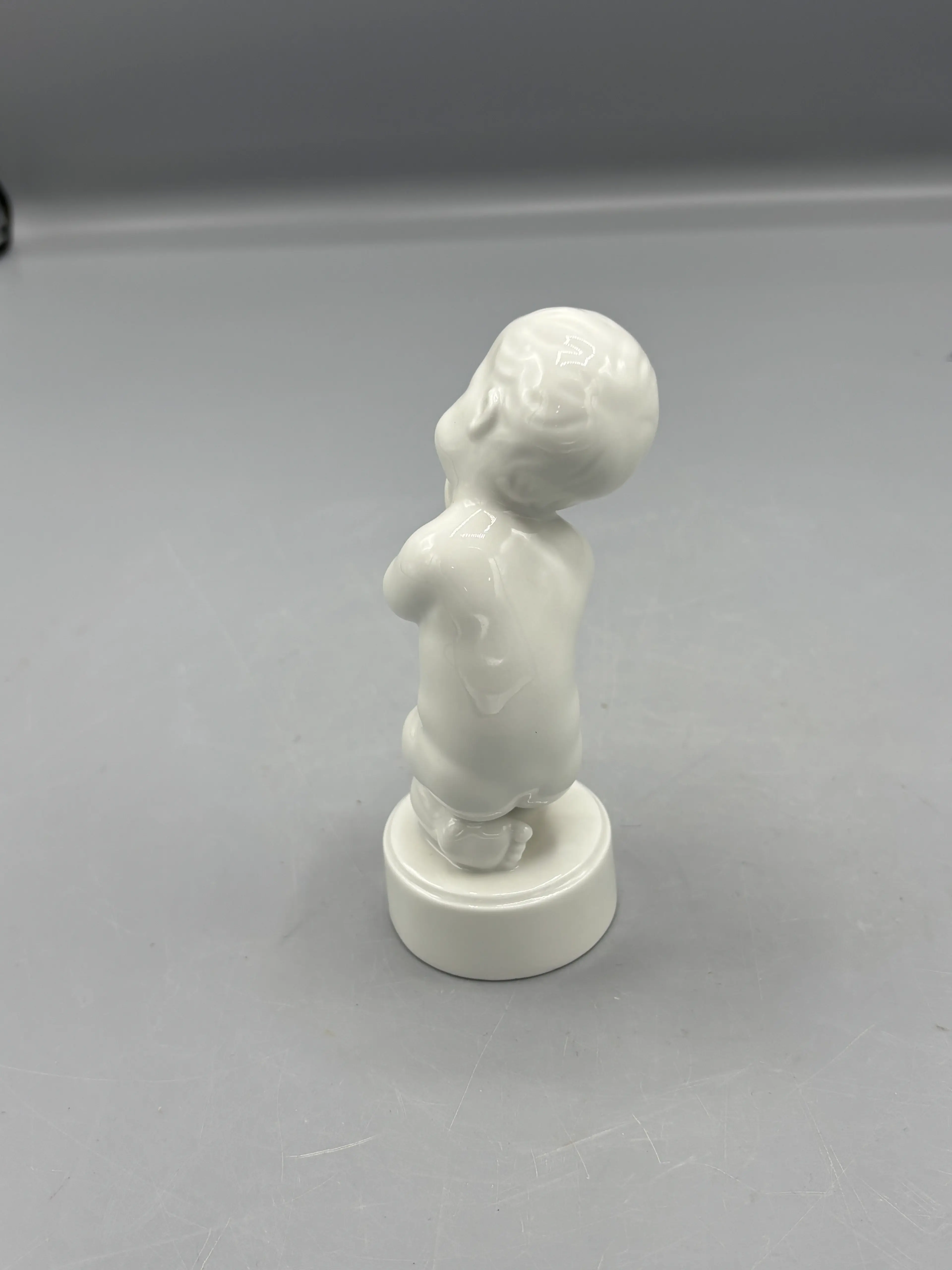 Image 4 of 6