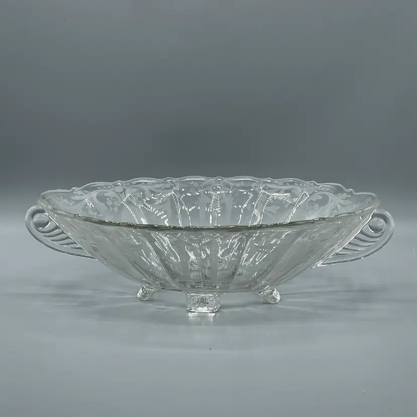 Vintage Cambridge Glass Etched Elegant Chantilly 11”x8” Fruit Serving Bowl Footed Clear