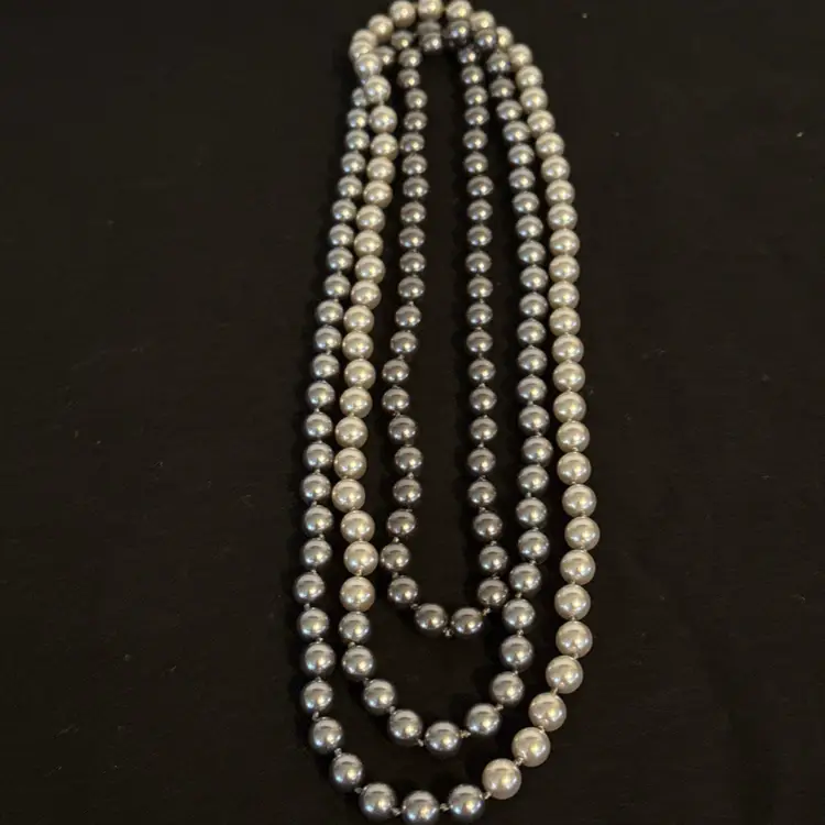 30” RMN Silver And Pewter Colored Continuous  Strand Of Fashion Beads