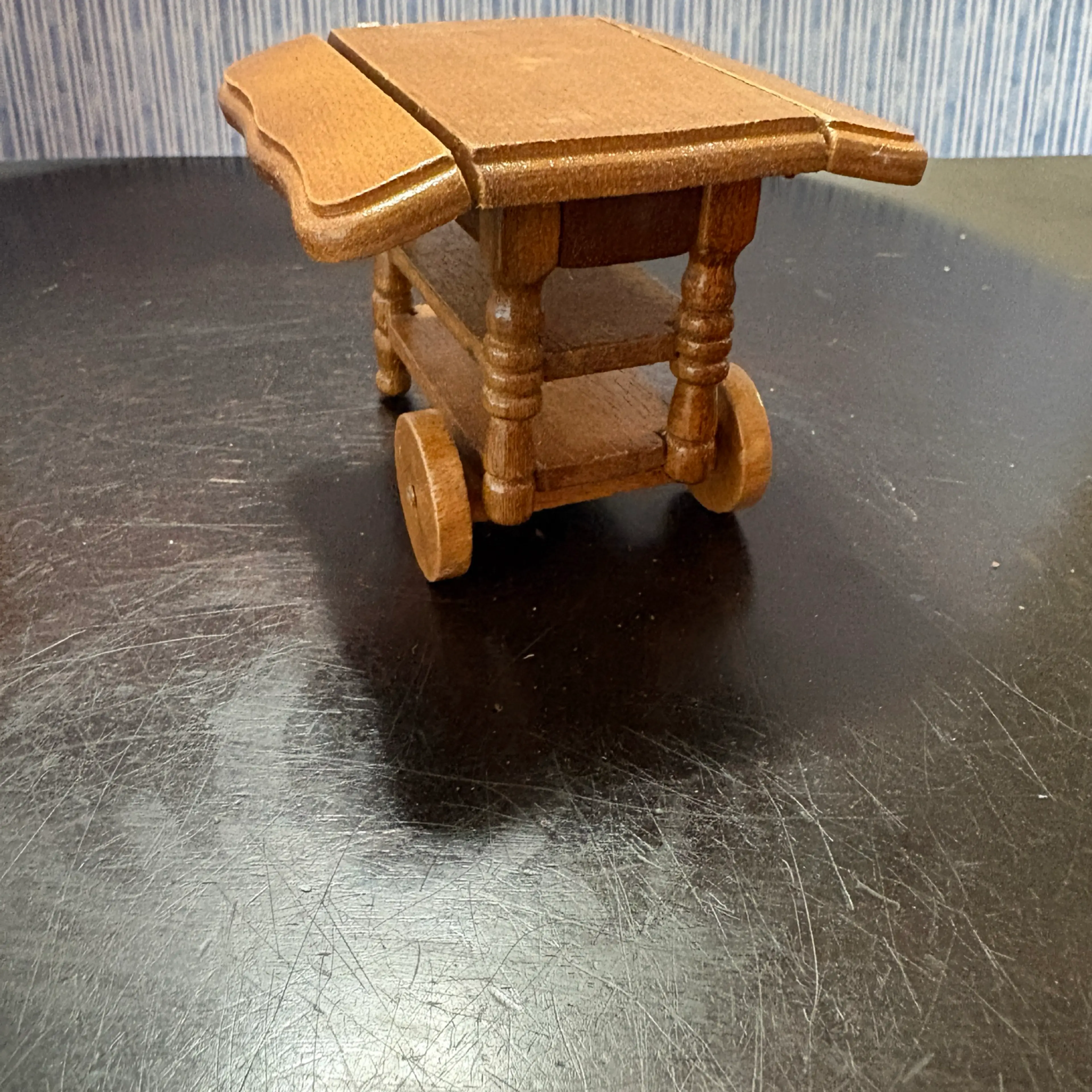 Image 3 of 8