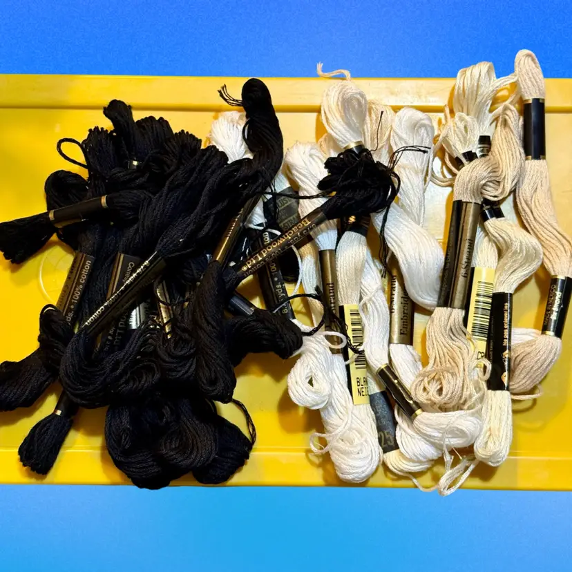 #28 Lot/24 Skeins Bundled Blacks & Whites Embroidery or Cross Stitch Floss
