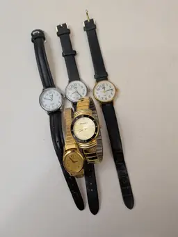 Watch Lot - 5 watches, 3 Leather Bands, 2 Metal bands