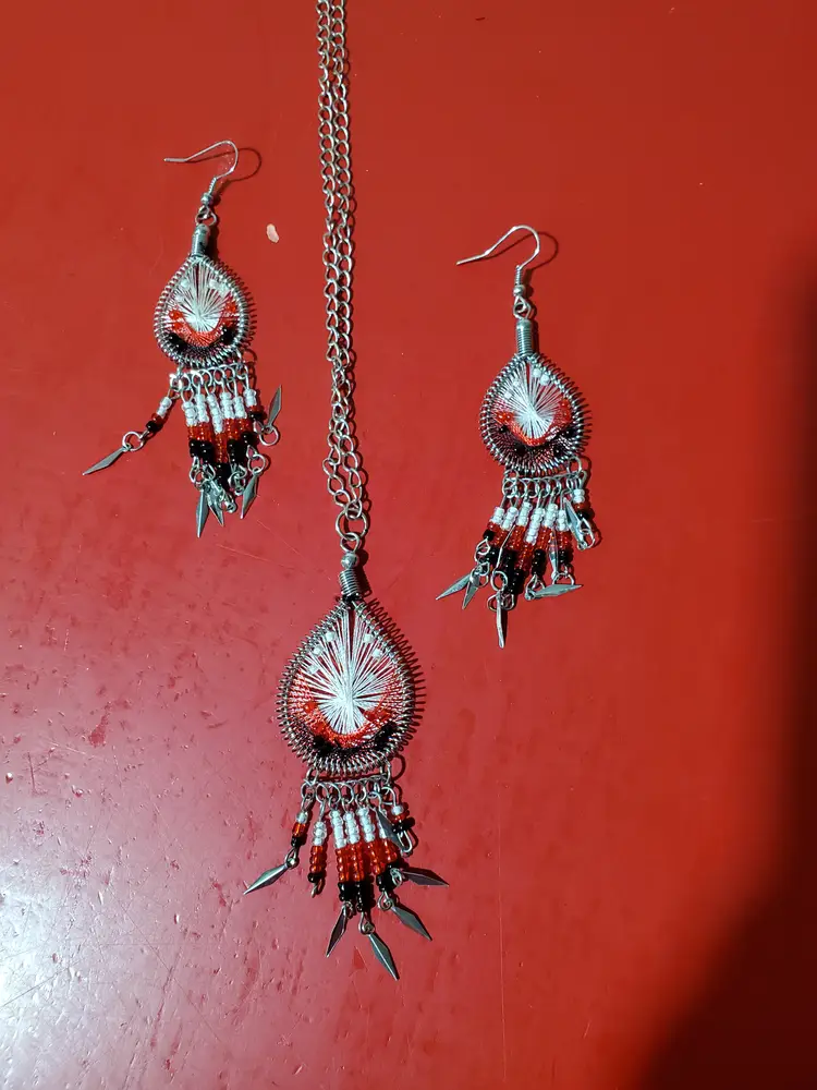 Handmade Necklace and Earring Set ~ FREE SHIPPING