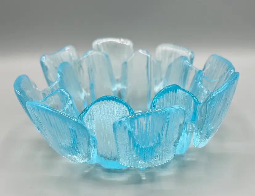 Viking Glass Aqua Ice Finish Crown Votive Dish