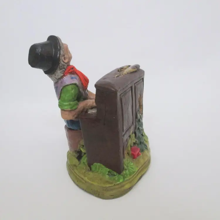 Naturecraft Grand Finale Figure Hobo Playing Piano Stoneware Figurine Made In England