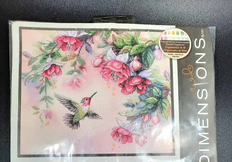 Vintage 2006  Dimensions Counted Cross Stitch Hummingbird And Flowers Kit 14 X 11 Size