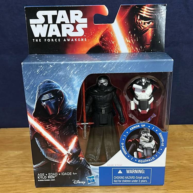 Star Wars: The Force Awakens - Armor Up Kylo Ren (New 3.75" Action Figure, 2015)