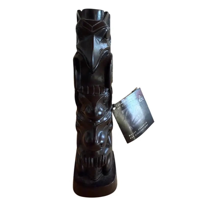 Haida totem pole museum reproduction