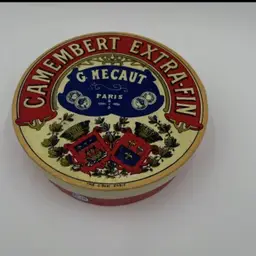 Vintage BIA Cordon Bleu, 2004 Camembert Cheese Plates in Box