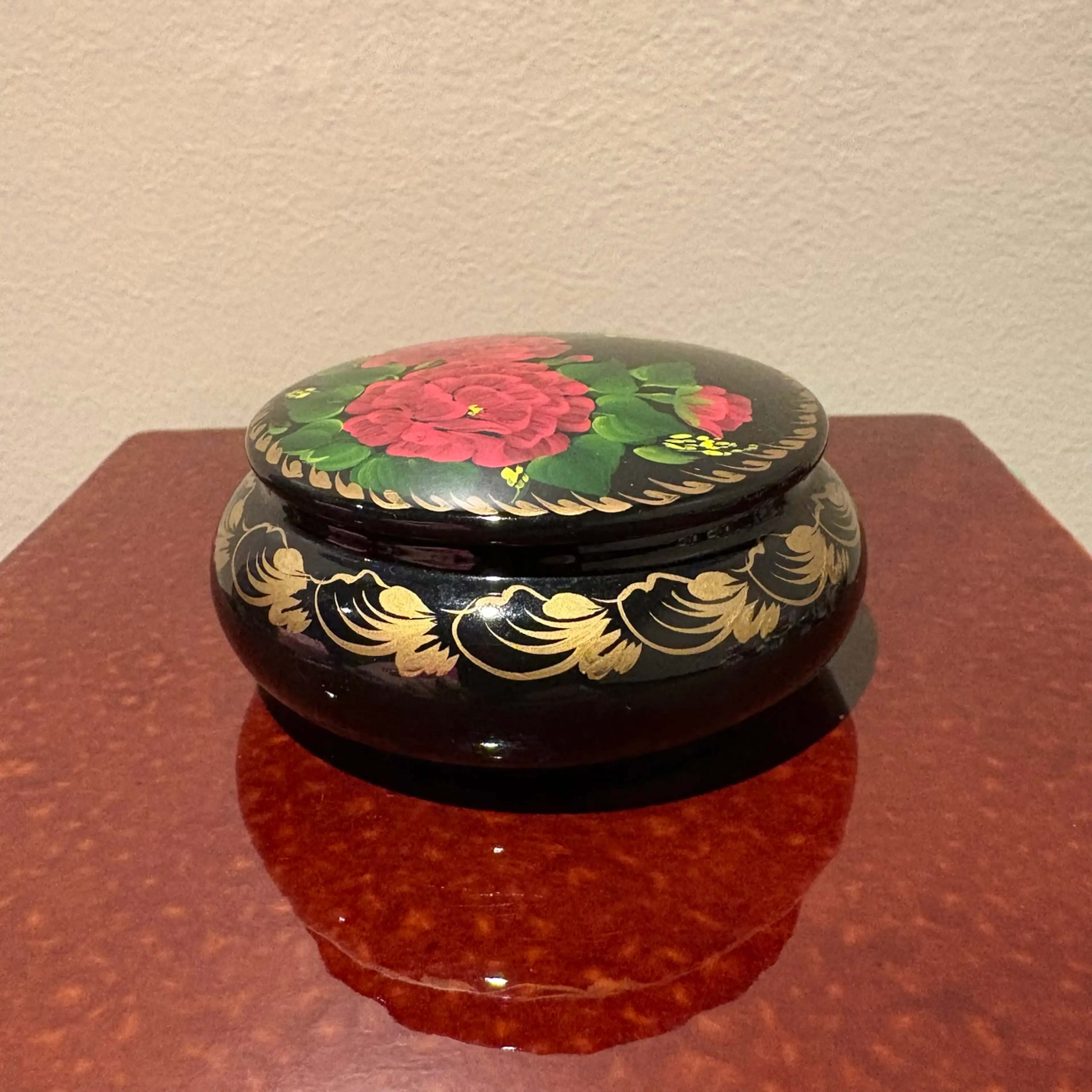 Image 2 of 7