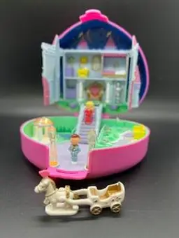 Polly Pocket Light-up Starlight Castle Compact