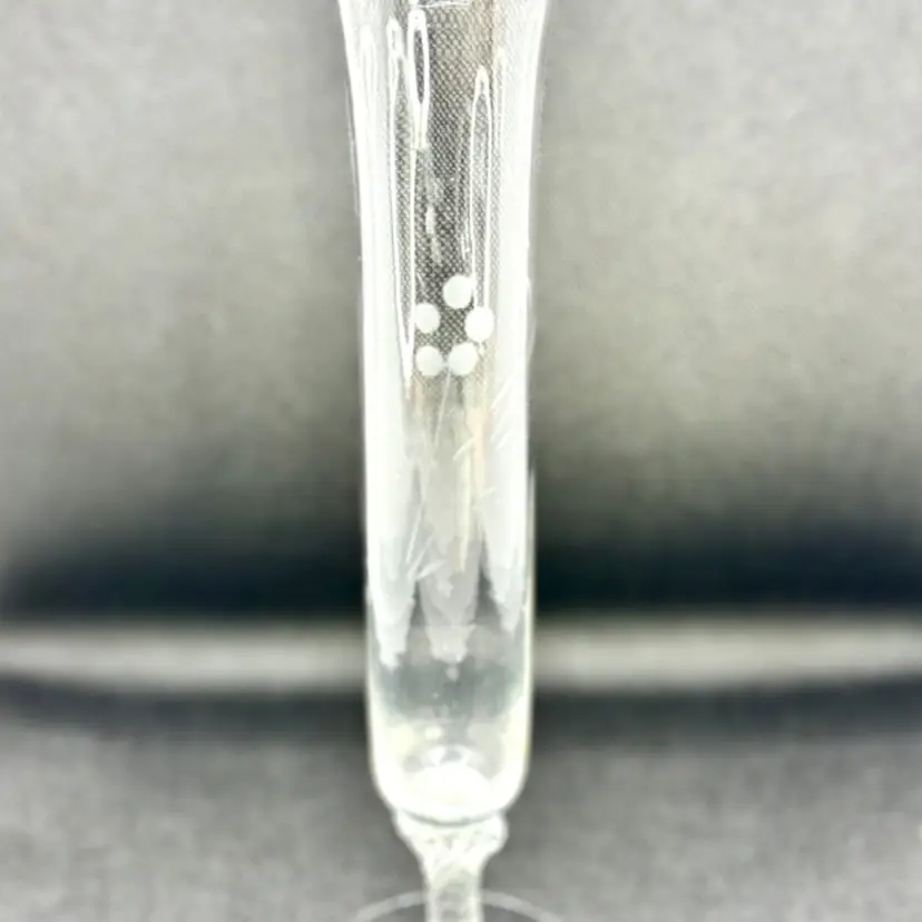 Vintage Flower Bud Vase Clear Glass Spiral Stem & Etched Flowers With Ruffled Rim, Unbranded