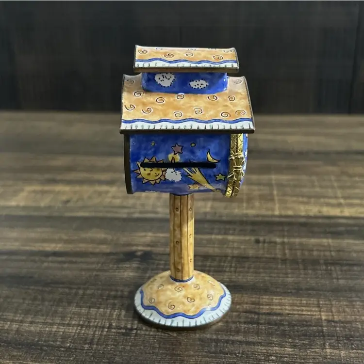 Empress Arts Vintage Enamel Trinket Box Stamp Dispenser “U.S. Mail” Sun Stars 5”