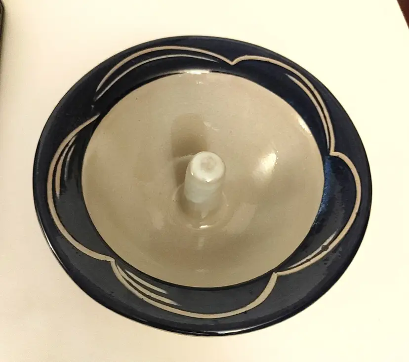 The Original Apple Baker stoneware baking dish. Made in Paris, Maine. 6.25 diameter. No condition issues.