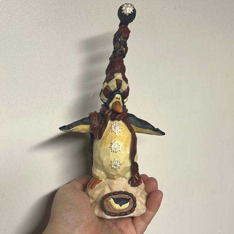 Boyd’s Bear Christmas Penguin Figurine