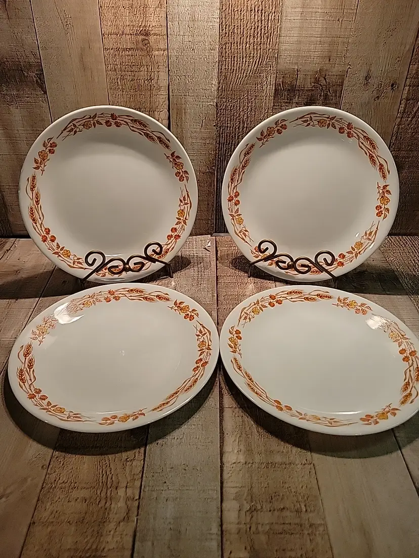 Lot of 4 Corelle wheat Harvest Home Lunch Plates 8.5 Inch Gold Orange Salad Set