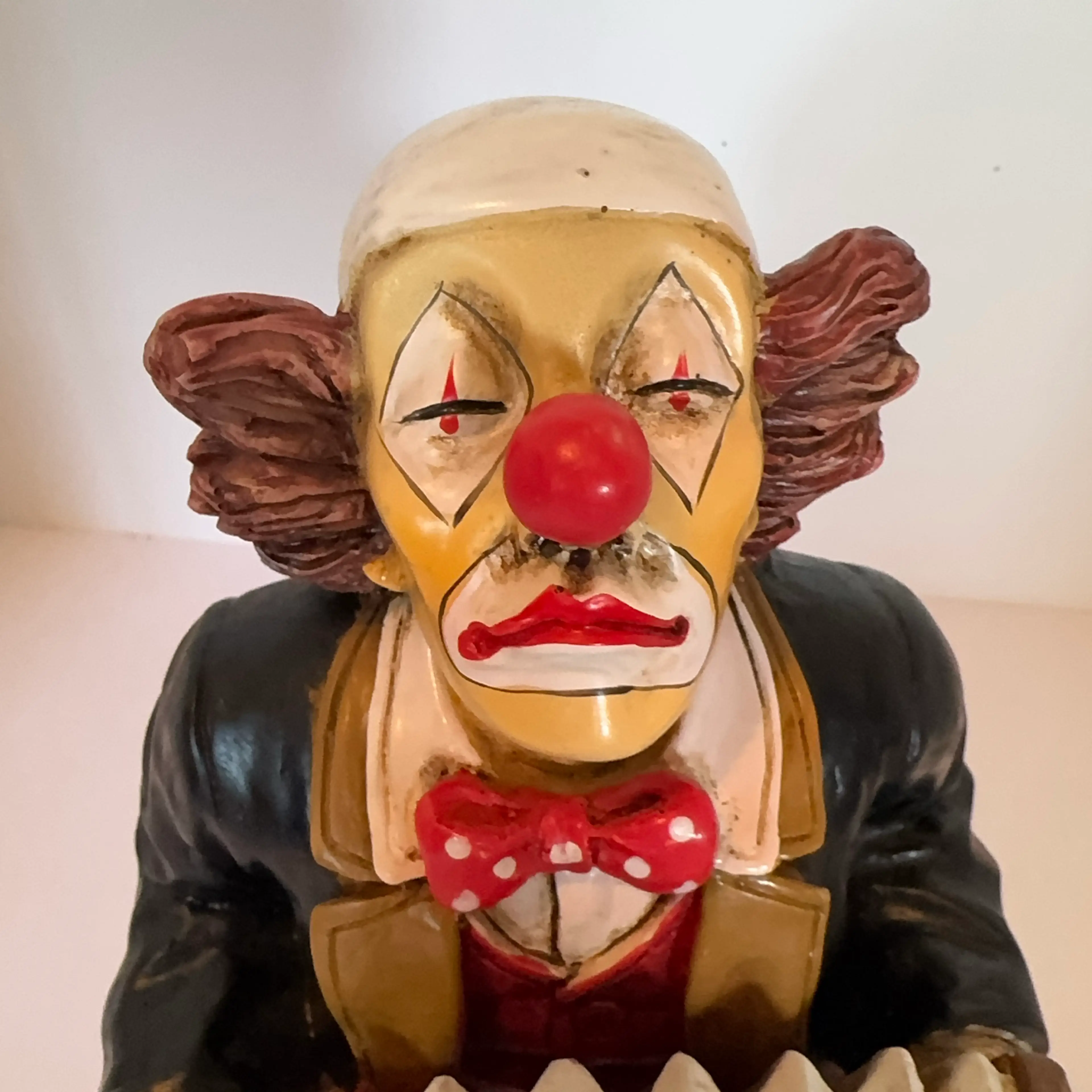 Image 2 of 9