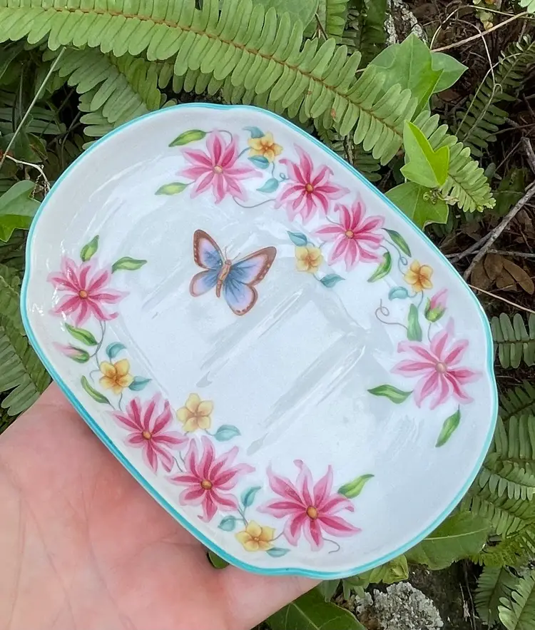 Pink Floral & Butterfly Porcelain Soap Dish
