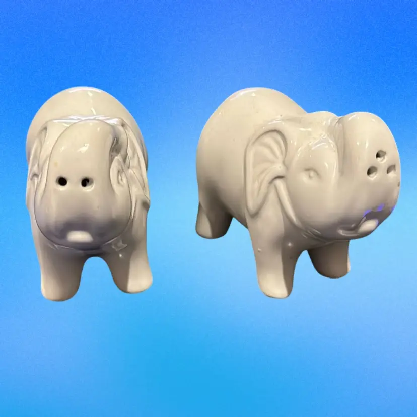 Elephant Salt & Pepper White Ceramic Shakers
