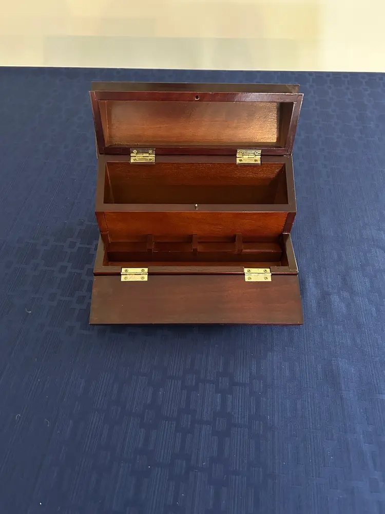 Vintage Bombay Company Wood Jewelry/Trinket Box 10 X 5.5 Inches Excellent Condition