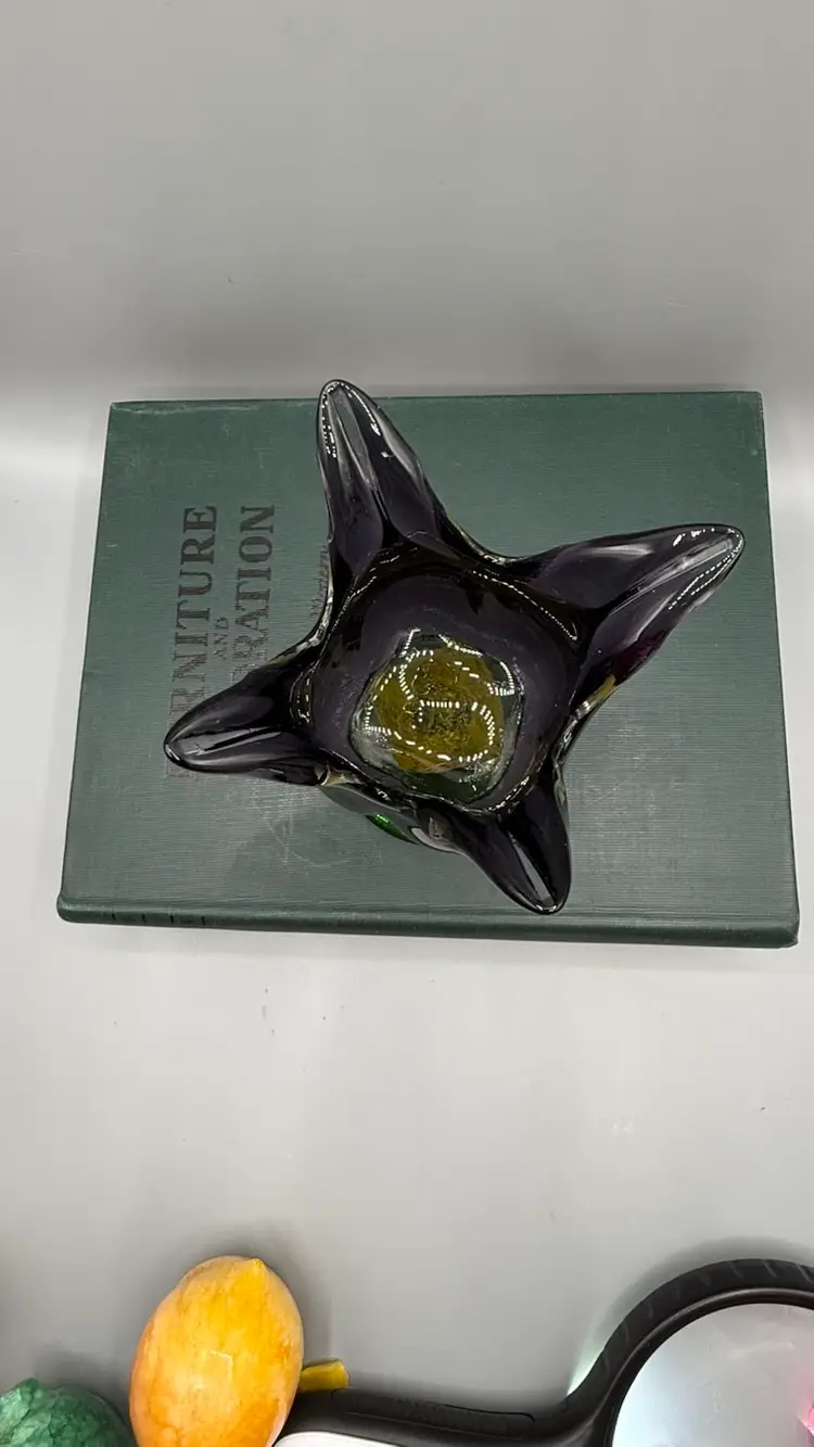 Vintage Hand-Blown Amethyst & Green Art Glass Tulip Vase/Candle Holder 6 1/4”x  5”