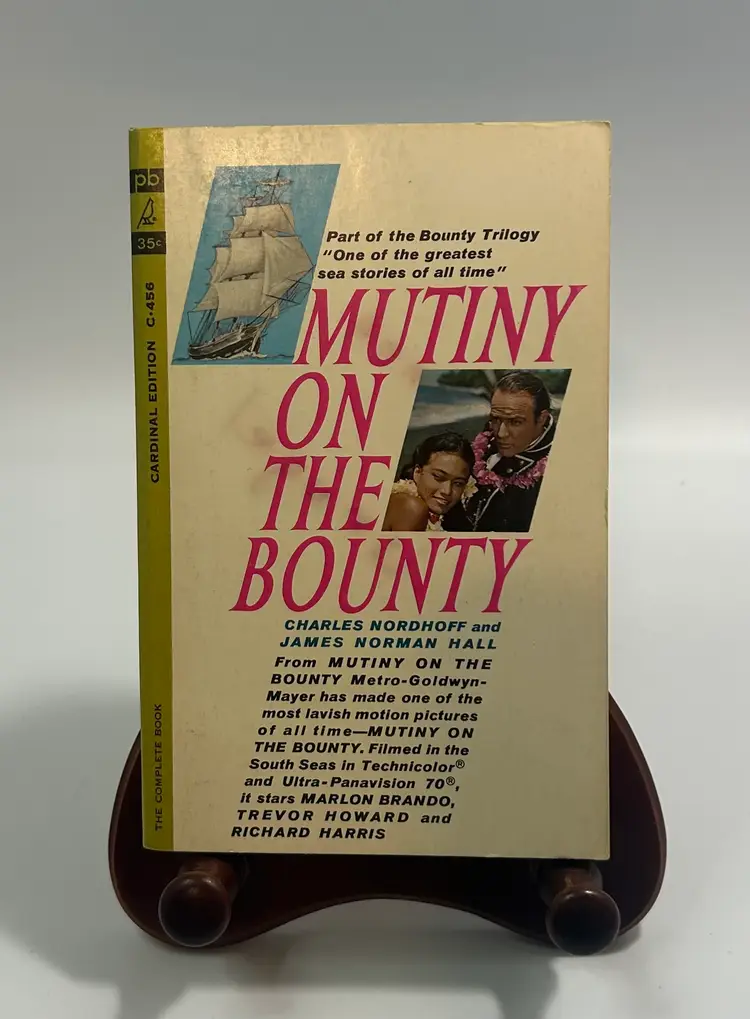 Vintage 'Mutiny on the Bounty' By Charles Nordhoff, James Norman Hall Paperback Book 1962 Pocket Book