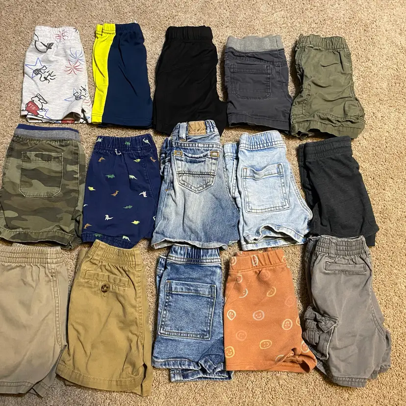 Boy's Size 18 Months 15-Piece Bundle of Shorts - Mixed Brands