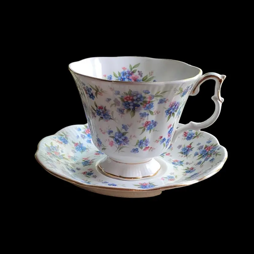 Vintage Royal Albert Bone China England Neil Gwynne Series Covent Garden Tea Cup And Saucer