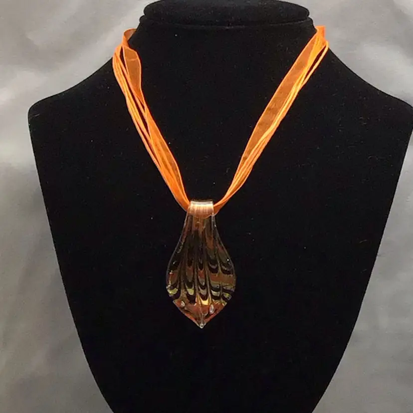 Art Glass Pulled Feather Pattern Pendant on cord