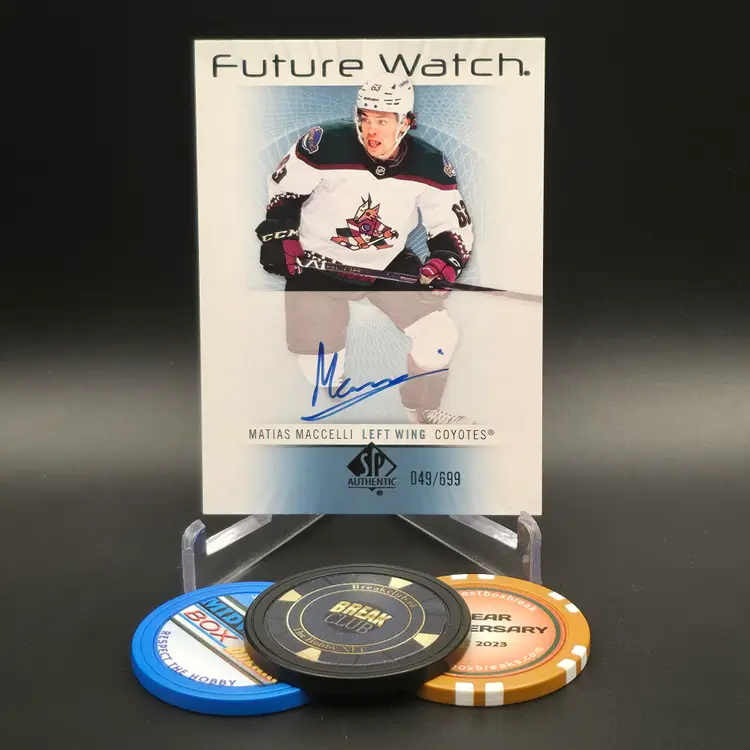 Matias Maccelli FWA 2022-23 Upper Deck SP Authentic Hockey Retro Future Watch Auto Numbered 49/699 Card #RFWA-MM - Arizona Coyotes