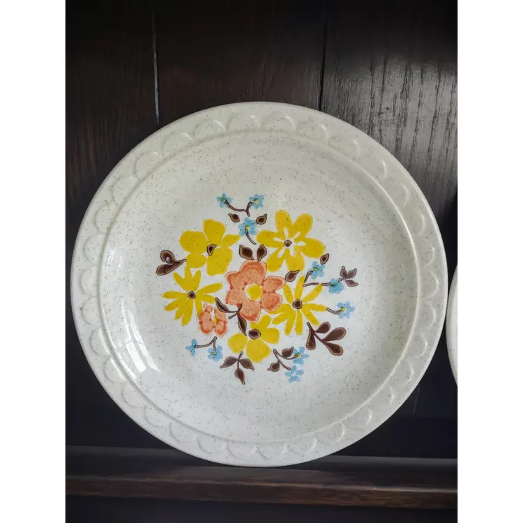 Vintage Homer Laughlin Granada Dinner Plates (set of 4) From 1970s Made In USA