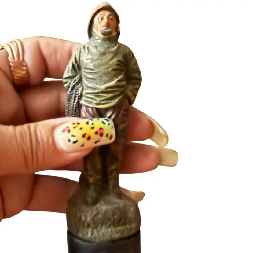 “Old Salt" fisherman sculpture Signed Carved Figurine