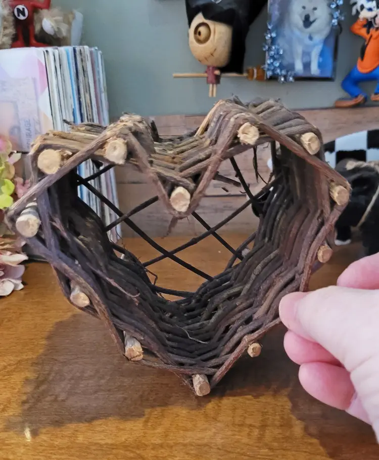 Vintage Wicker Heart Shaped Twig Branch Basket