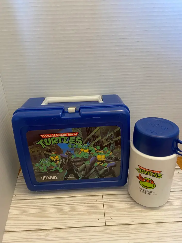 1989 TMNT Lunchbox and thermos Great Used Condition!