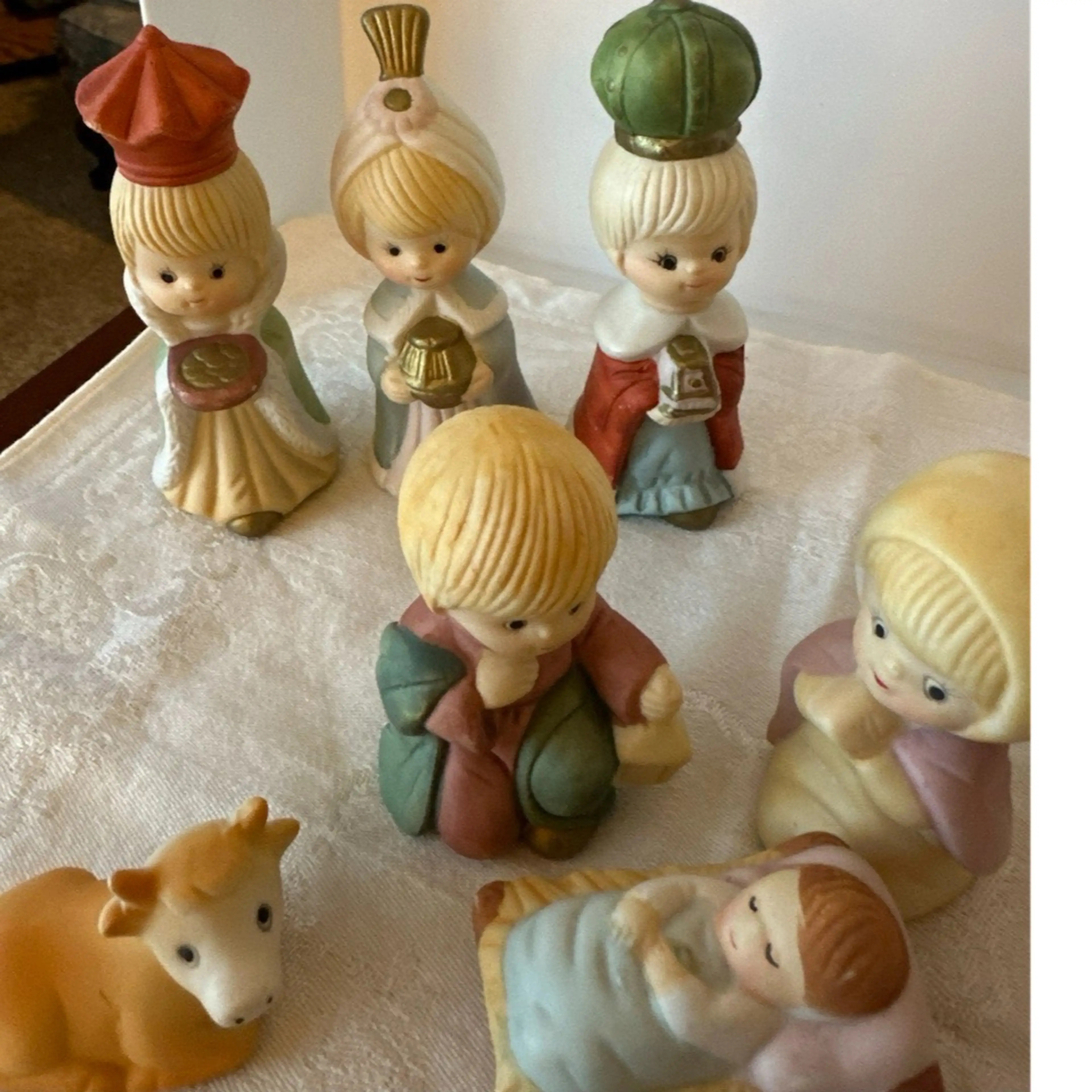 Image 2 of 8