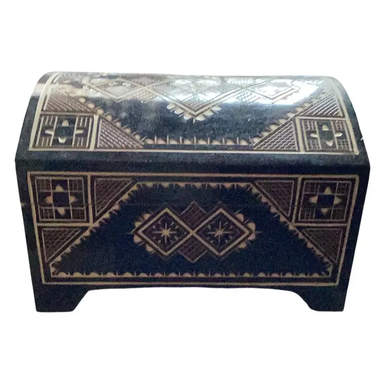 Ukrainian Folk Art Carved And Hand Painted Treasure Chest Style Trinket Box