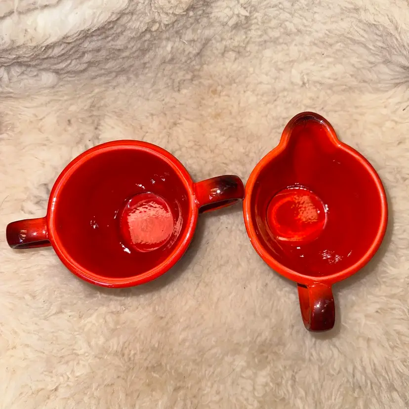 Vintage Metlox Poppytrail Red Rooster Sugar & Creamer Set