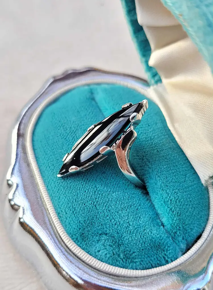 Vintage 1930s 10k White Gold Onyx Marquise Art Deco Cocktail Ring Sz 6
